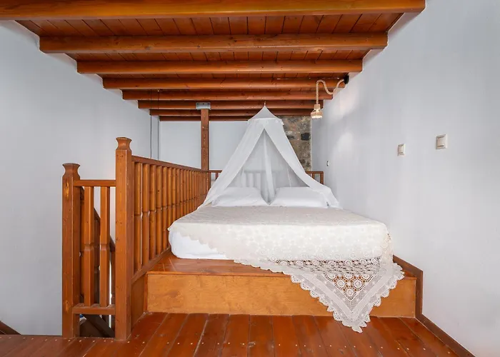 Pirgali Stone House Αμπάβρης