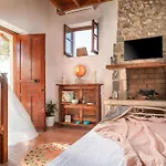 بيت للعطل Pirgali Stone House