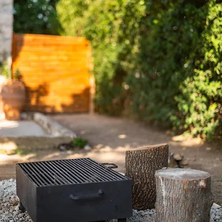 Holiday home Pirgali Stone House Ampavris