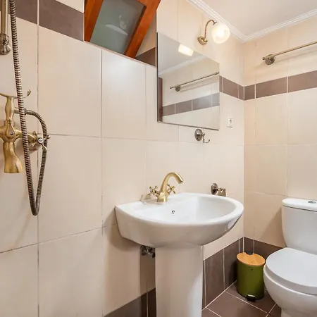 Pirgali Stone House Holiday home Ampavris