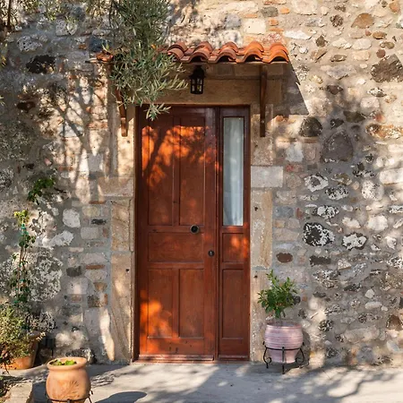 Pirgali Stone House Casa de Férias Ampavris
