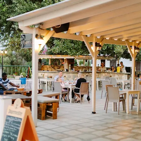 Pirgali Stone House 度假居 *